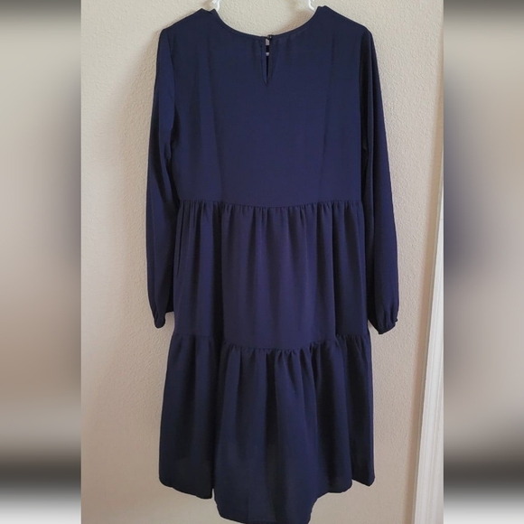 SHEIN TIERED SMOCK DRESS - Picture 3 of 5
